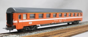 LIMA #30 9252 Swiss Federal Railways SBB CFF FFS 1st Class Coach Car, C8 - Picture 1 of 9