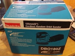NEW MAKITA CORDLESS 5" RANDOM ORBIT SANDER XOB01 18 V LI-ION DBO180 SKIN ONLY! - Foto 1 di 6