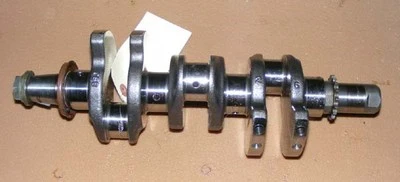 Johnson 30 HP 4 Stroke Crankshaft Assembly PN 5031935 Fits 2004-2007 - Image 1 of 2