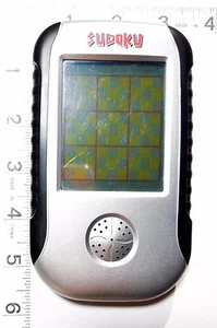 Sudoku elektronisches Handheld-Spiel getestet/funktioniert ideal für Reisen - Bild 1 von 3