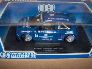 Renault Clio Sport Trophy 2001 Universal Hobbies 1:18 - Foto 1 di 1