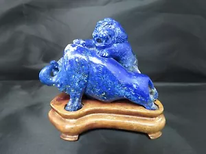 Estatua de toro y león natural de lapislázuli calidad gema con base de madera - Imagen 1 de 8