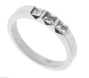 Thin & Pretty 3 Stone Cz Stainless Steel Band Ring Size 5 HW T19 - Picture 1 of 5