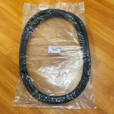 for Toyota Hilux RN20 RN25 rear windshield weatherstrip rubber seal pickup - Image 1 of 3