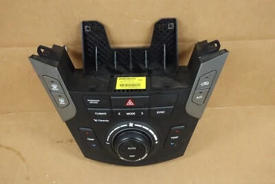 Hyundai Santa Fe 2017 2018 aire acondicionado temperatura calor control climático OEM 972504ZEA0 Foto 1 de 4