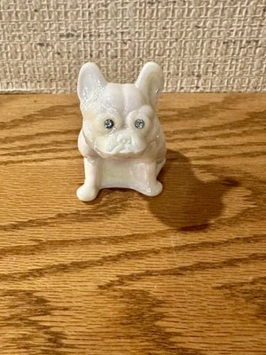 "De colección Westmoreland Madreperla Vidrio Blanco Bulldog Francés Perro Ojos Azules 2.5"""  Foto 1 de 4