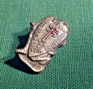 1919 Vintage Antique Red Cross Health Crusader Brooch Pin Green duck co. Chicago - Picture 1 of 3
