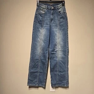 Pretty Little Thing Women's Size 2 Tall Jeans Wide Leg Vintage Wash Front Seam - Picture 1 of 4