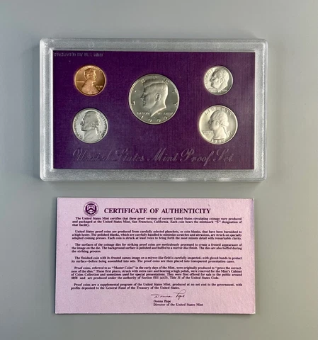 1990 US Mint Proof Set with Certificate of Authenticity Cover
