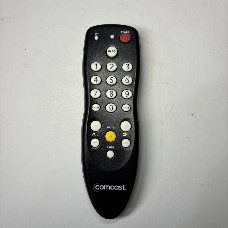 Comcast 3067BC1-R DTA Digital TV Tuner Converter Box Remote DTA30, DC50X, DCI101 - Image 1 of 4