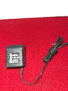 Genuine SIL AC/DC Adapter 7.5V 700mA Class 2 Power Supply Transformer  - Picture 1 of 2