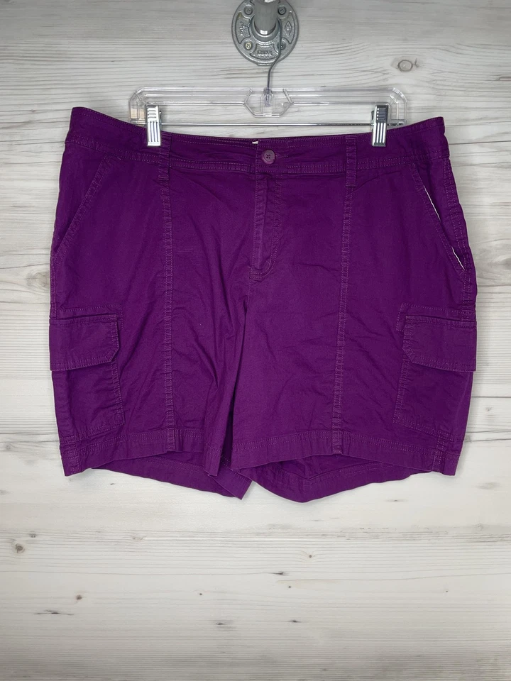 St Johns Bay 短裤女式 18W 紫色工装口袋弹力休闲轻便 — 第 1/4 张图片
