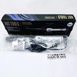 HOT TOOLS Pro Artist Nano Ceramic Curling Iron/Wand, 1-1/4 in - Picture 1 of 9