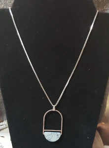 NEW UNIVERSAL THREAD SEMI-PRECIOUS TURQUOISE 32"-35" PENDANT NECKLACE, NWTS $17 - Picture 1 of 6