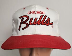 VINTAGE Chicago Bulls  Sports Specialties Hat Snapback White Red Script Twill  