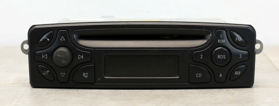 Becker Audio 10 BE 6021 Typ Audio 10 CD Autoradio A 203 820 22 86 - Bild 1 von 4