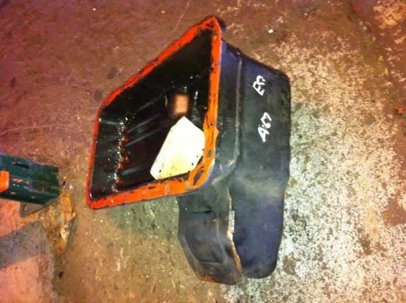 Cacerola de aceite Isuzu Trooper 92-97 Foto 1 de 4