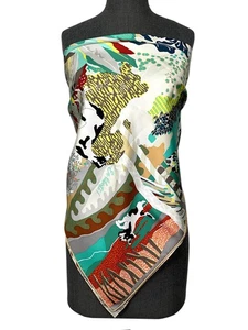 HERMES En Liberte Silk Scarf 90 NEW - Picture 1 of 3