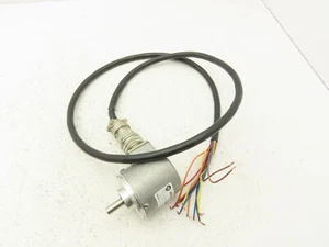 Allen Bradley 845H-SJHZ26FWY2C Size 25 Optical Incremental Encoder 3/8" Shaft - Picture 1 of 8