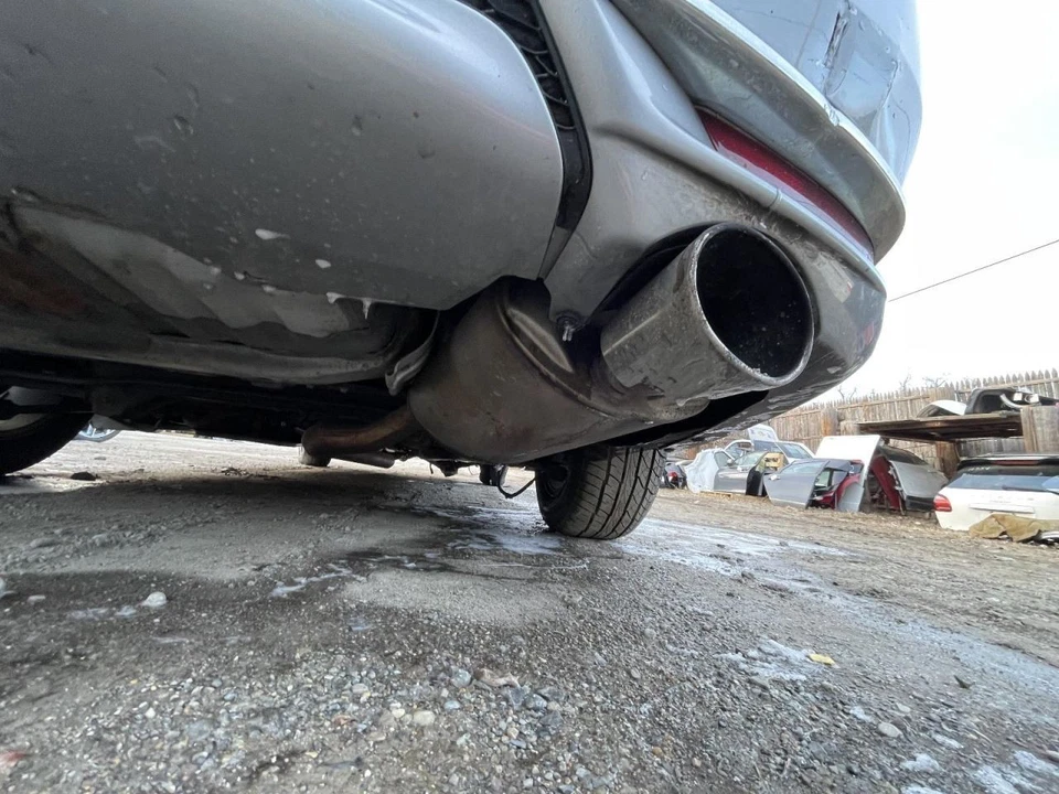 Silenciador Honda Accord 2016-2017 2,4 L tracción delantera 158 k - LX- 63695 Foto 1 de 4