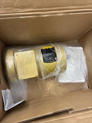 Baldor VEM3558T, SuperE Motor, 2 HP, 230/460 V, , 1755 RPM, 3 PH, ,60Hz - Image 1 of 3