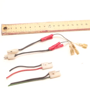Mercedes R107 Speaker Wiring Pigtails - Picture 1 of 2