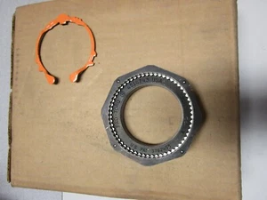 Tuerca de eje de remolque PRO-TORQ 3-3/4, 8-PT. ENCHUFE, 2.625-16 ROSCA #447-4743 - 20 piezas - Imagen 1 de 2