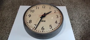 Vintage 50s Large IBM Industrial School Glass Face Clock METAL USA 95926 Works - Imagen 1 de 13
