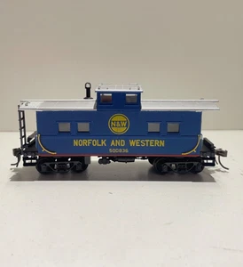 Proto 2000 HO Scale Norfolk & Western #500836 Cupola Caboose No Box - Picture 1 of 6