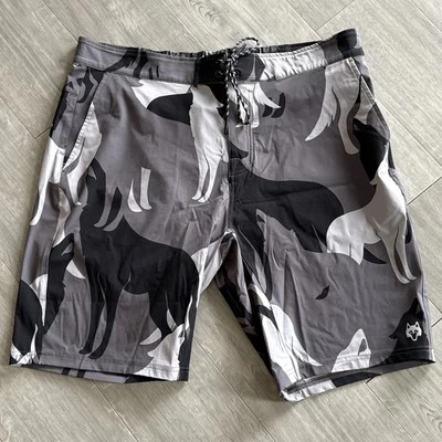 Shorts Greyson Natação Indian Wells In The Shadows Estampa Cinza 38 Novo sem etiquetas MSRP $158 - Imagem 1 de 3