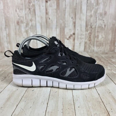 Nike Free Run 2 Running Shoes Athletic Lightweight Black White Size 6.5Y 8 - Image 1 of 4