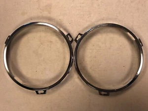 FORD ROLLS ROVER VAUXHALL — SET OF 2 H/L RETAINING RIMS — LUCAS F575 — HALTERING - Bild 1 von 24