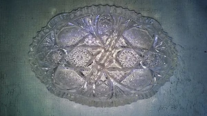 Plato dividido Hobstar de cristal con plomo vintage patrón de ventilador claro leve defecto - Imagen 1 de 3