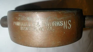 POWHATAN B&I Works Messing Abdeckung Ranson W Va NS Vintage - Bild 1 von 8
