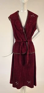 DEADSTOCK VINTAGE 1970’S RED SUEDE DRESS W CUTOUT DETAILS - MADE IN ENGLAND - Picture 1 of 7