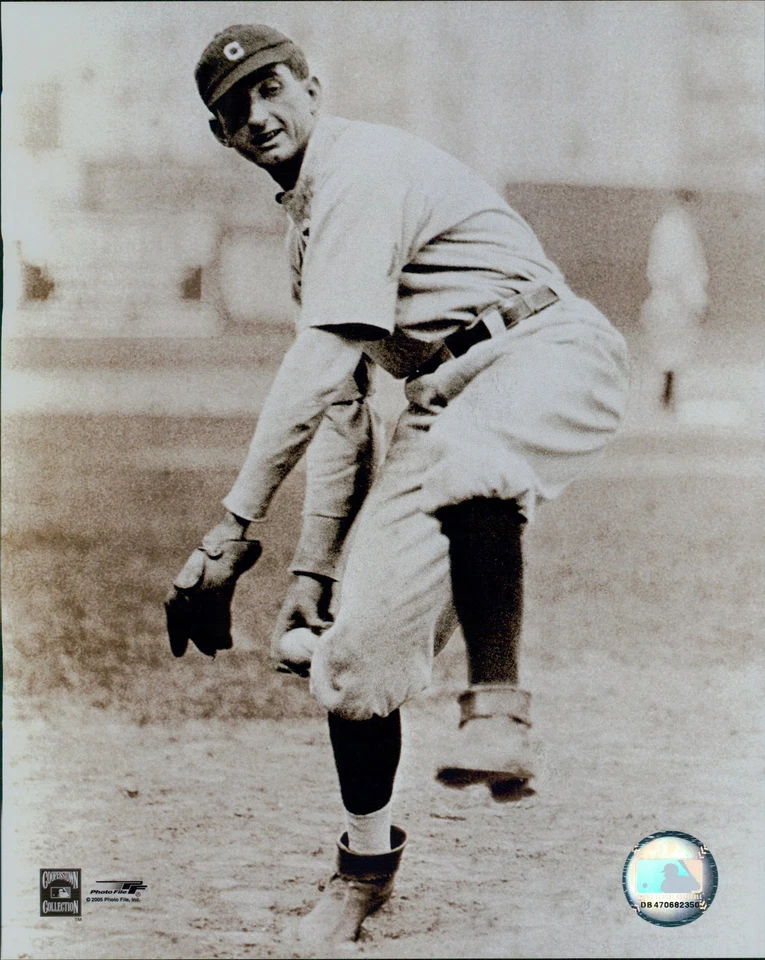 Foto brillante sin zapatos Joe Jackson "Indios de Cleveland" sin firmar 8x10 C Foto 1 de 1