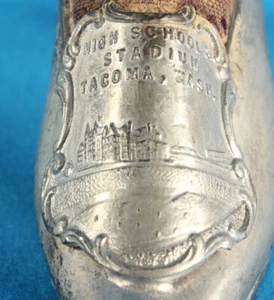 Souvenir Schuh Pin Kissen High School & Stadium, Takoma, Washington - Bild 1 von 9