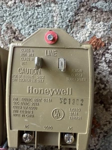 Transformador HONEYWELL 1322/TF3 Clase L TOTALMENTE NUEVO - Imagen 1 de 3