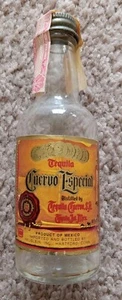 Vintage 1970s 1980s Jose Cuervo Especial Tequila Minature Bottle Glass Metal Cap - Picture 1 of 4