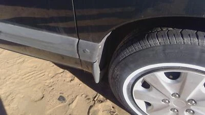 Voyager 1996-2000 pasajero moldura derecha de guardabarros OEM tira de ajuste Sq56rs8aa Foto 1 de 4