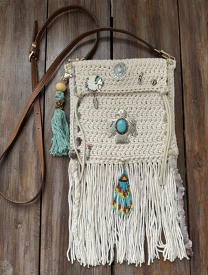 Cartera de ganchillo occidental hecha a mano Boho vaquera bolso con flecos inspirado en los nativos americanos Foto 1 de 4