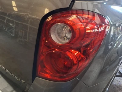 Conjunto de luz trasera derecha usado se adapta a: Chevrolet Equinox 2011 grado derecho A Foto 1 de 4