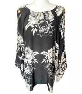 Johnny Was BIYA Floral Embroidered Silk Boho Tunic Blouse Size Small - Picture 1 of 6