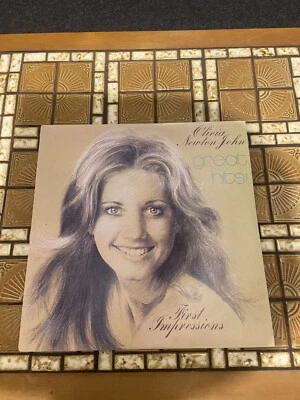 Disco de vinil vintage Olivia Newton John Great Hits primeiras impressões  - Imagem 1 de 4