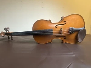 1875 Beautiful German Violin - Picture 1 of 8