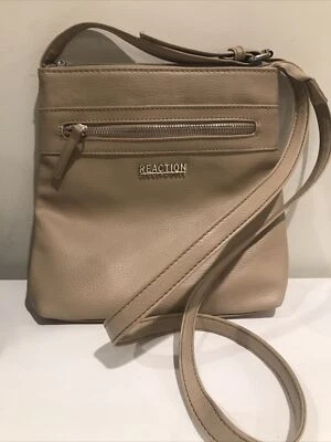 NUEVO SIN ETIQUETAS-Bolso bandolera/bolso de mano Kenneth Cole reaction bronceado Foto 1 de 4