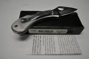 SPYDERCO CO PILOT CO9P PLAIN EDGE MADE IN JAPAN, UN COLLEZIONISTA MST HAVE NUOVO - Foto 1 di 10