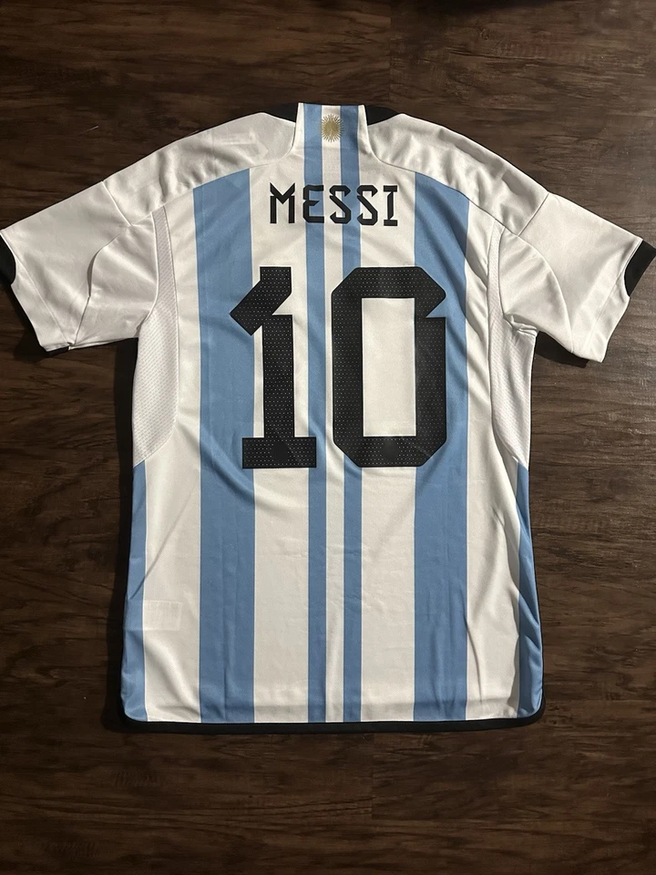 adidas Argentina Lionel Messi 3 Stars badge World Cup 2022 Men's Jersey M