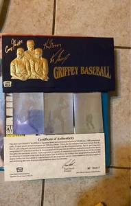Ken Griffey Jr & Family Signature Serie - Bild 1 von 10