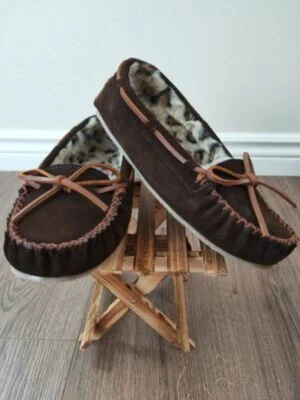 Nuevas pantuflas de gamuza MINNETONKA Kayla II 40192 Foto 1 de 4